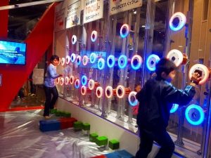 はらはらウォール